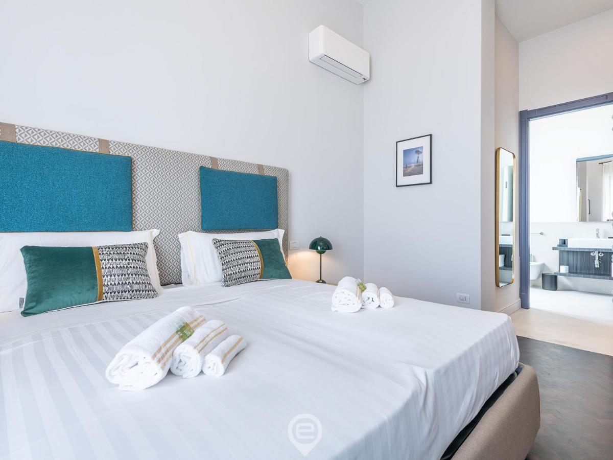 Verso Suites Кальярі Екстер'єр фото