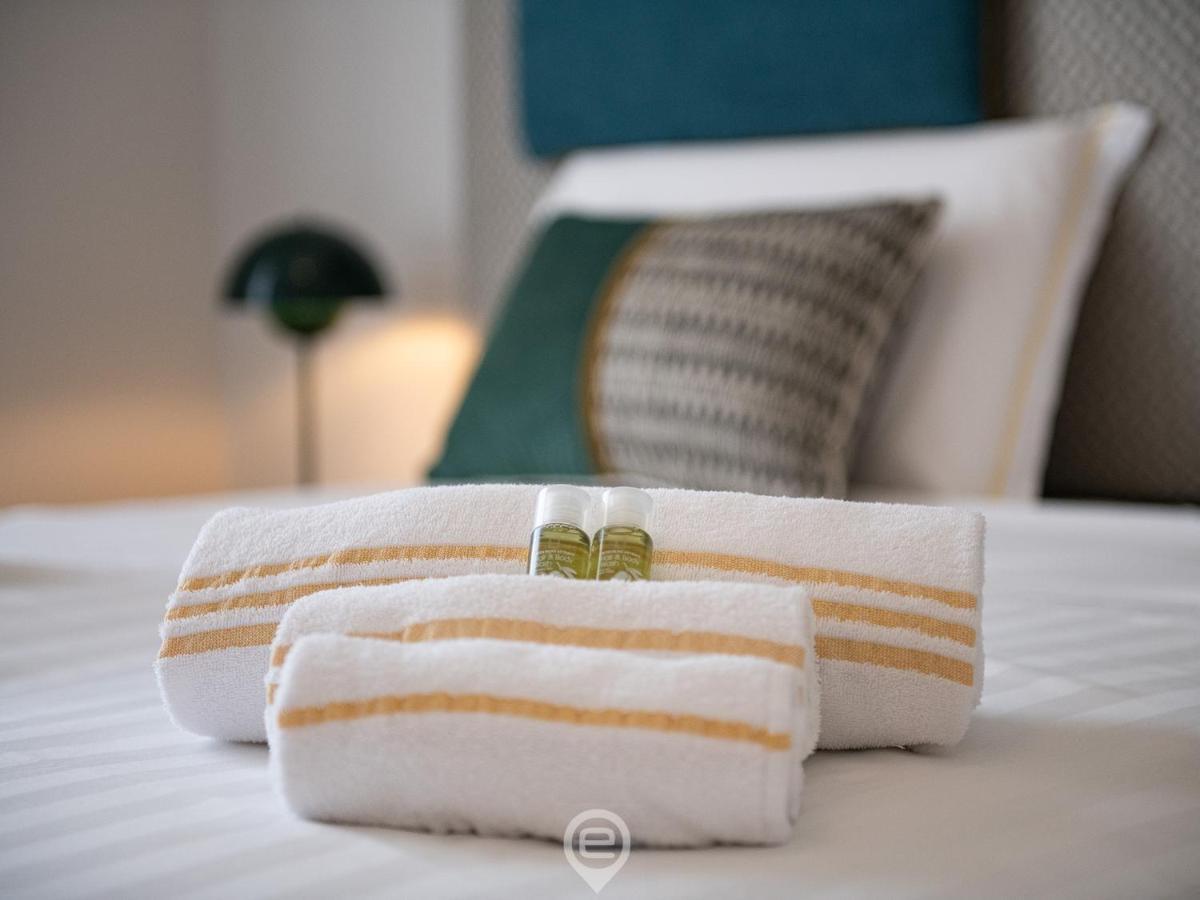 Verso Suites Кальярі Екстер'єр фото